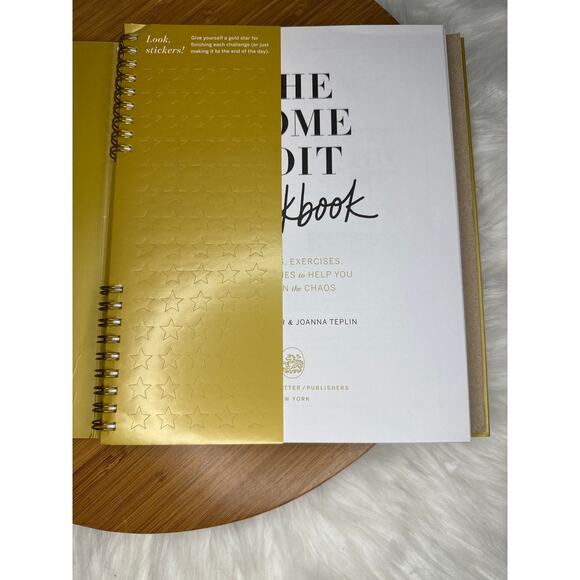 New The Home Edit Workbook: Prompts, Activities, and Gold Stars to Help You - Picture 3 of 8